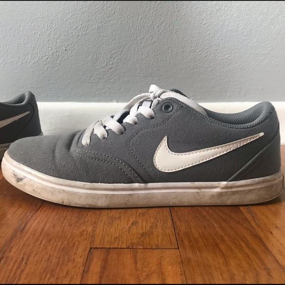 nike womens sb check